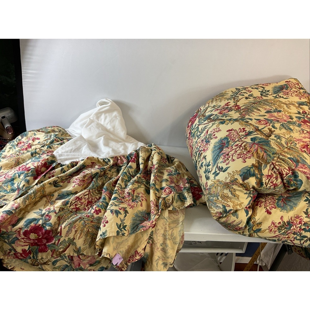 Ralph Lauren Tangier King Comforter and Bedskirt Excellent condition - Picture 3 of 10